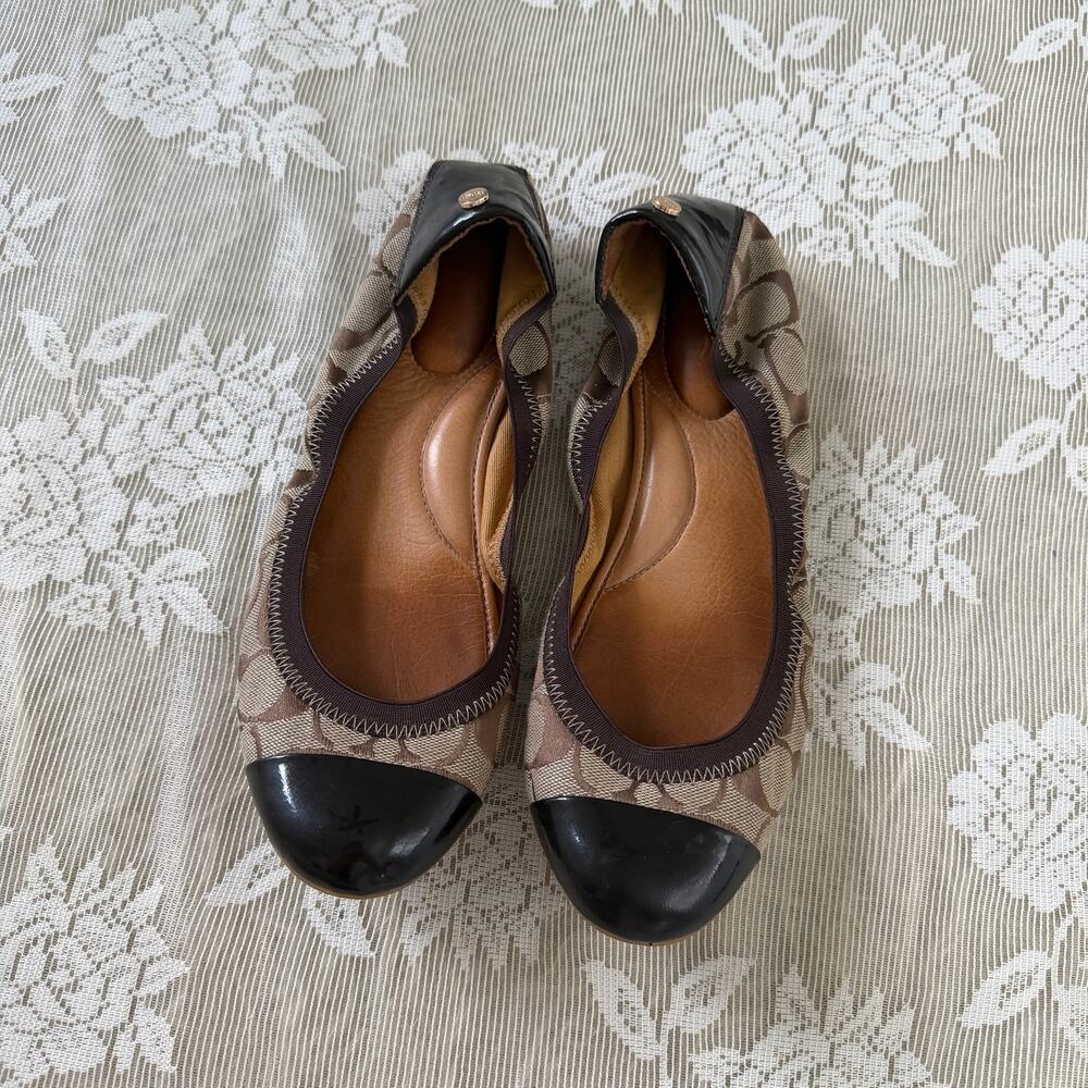 Coach Signature Canvas Patent Leather Ballet Flats Size 9